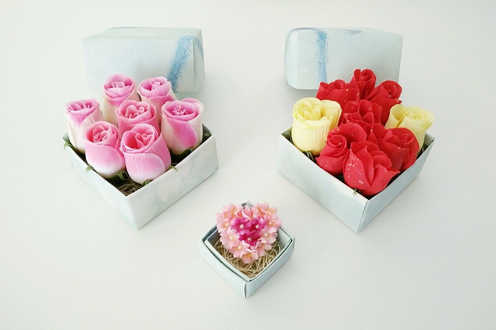 DIY Flowers in Boxes: Impulsively Romantic