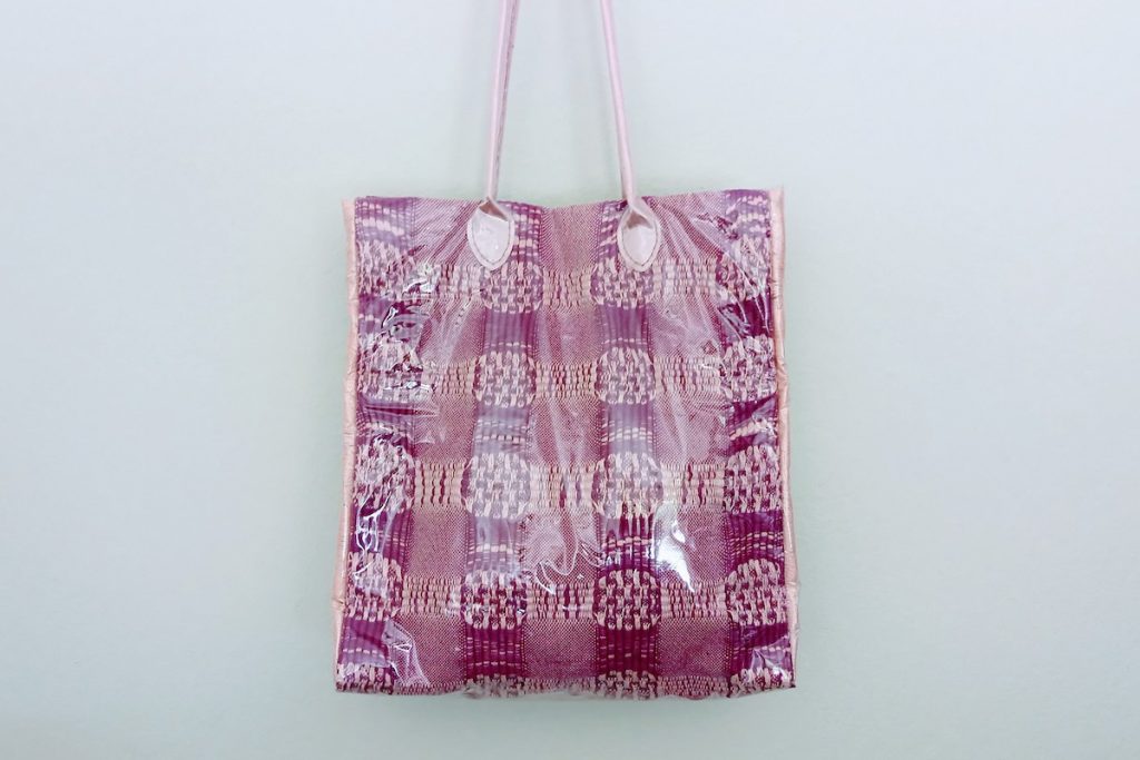 DIY Handwoven Tote Bag with Vinyl Cover - fafafoom.com