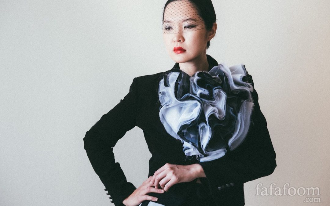 DIY Black and White Layered Spiral-Cut Flounce Neckpiece