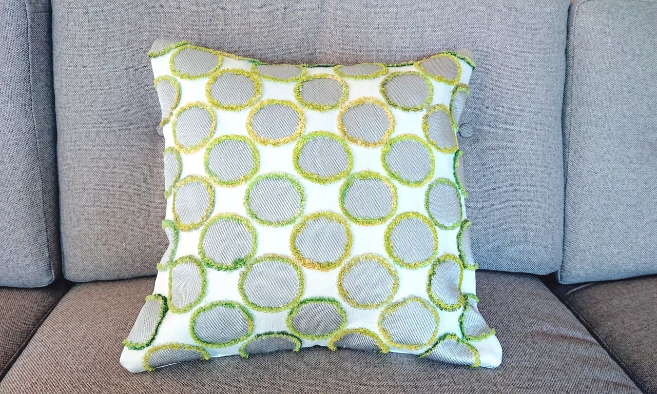 Textured Dot Pillowcase