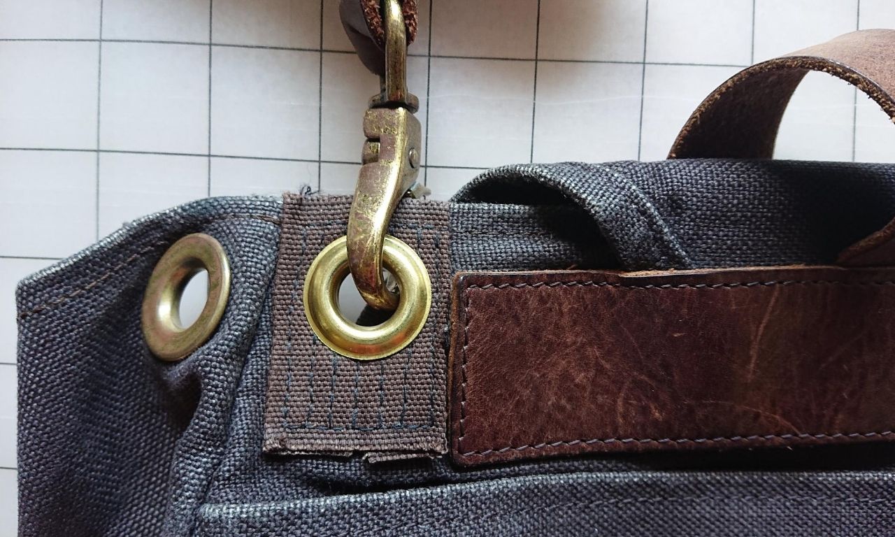 Bag-Grommet-Repair-Project-Fafafoom-Studio